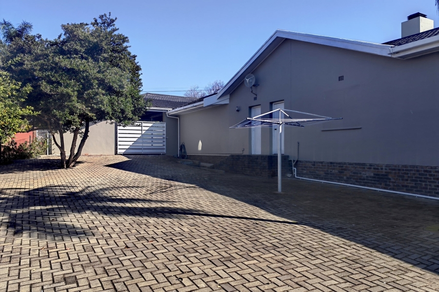 4 Bedroom Property for Sale in Bonnievale Western Cape